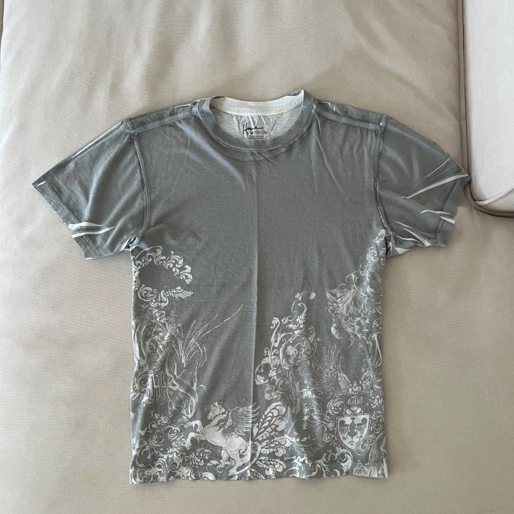 Graphic T-Shirt with Arabesque Motif Print, size: S, Distressed Look - Picture 4 of 4